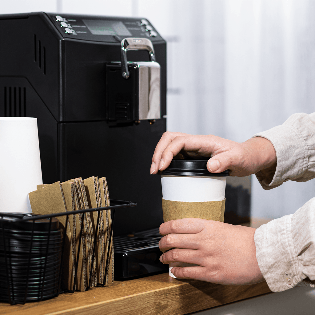 [250 sets] 16 oz White Paper Coffee Cups with Black PP Sipper Lids & Cup Jackets