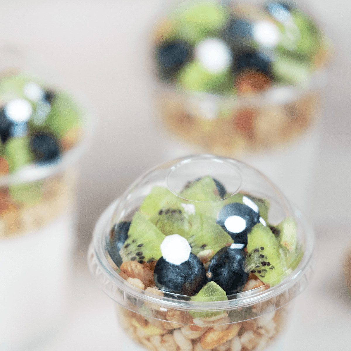 [1,000 ct] 7 oz Dome Cup Lids | PET | No Hole | 74 mm