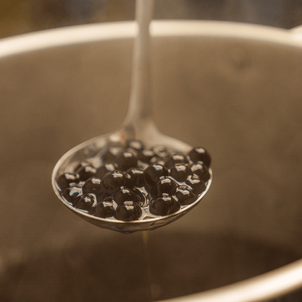 Chewy Tapioca Pearls (Boba) - Bag (2.2 lbs)