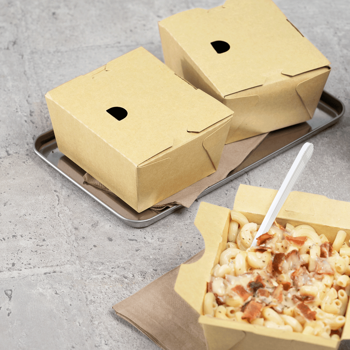 [200 ct] Paper Folding Take-Out Container | Vented Holes | 27 fl. oz | Kraft
