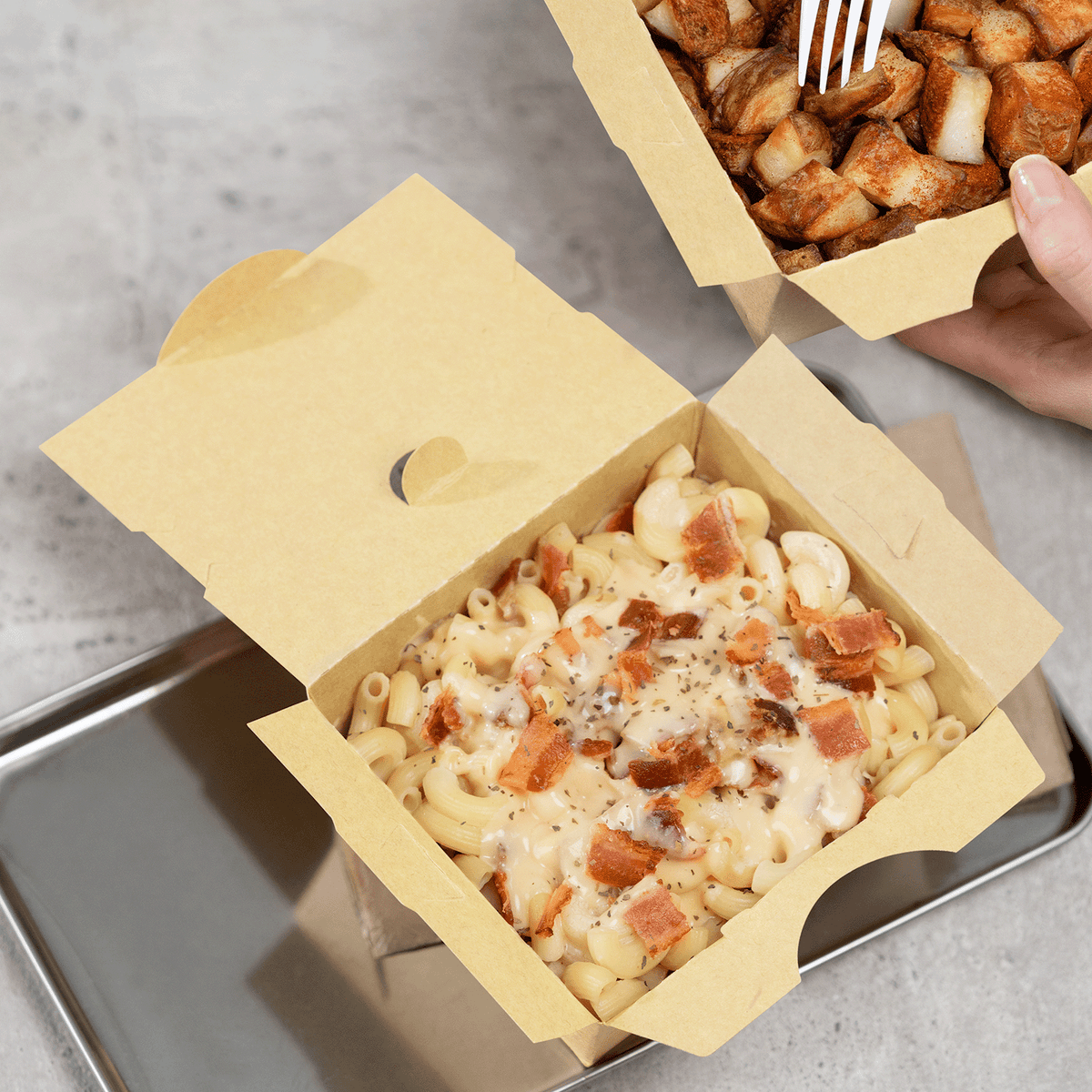 [200 ct] Paper Folding Take-Out Container | Vented Holes | 27 fl. oz | Kraft