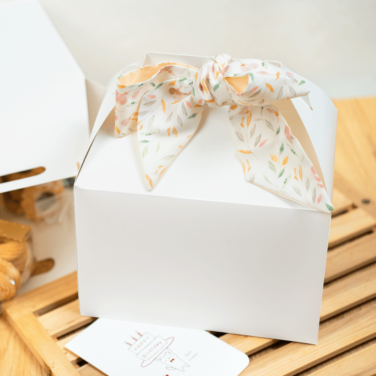 [100 ct] Take-Out Meal Barn Box, White