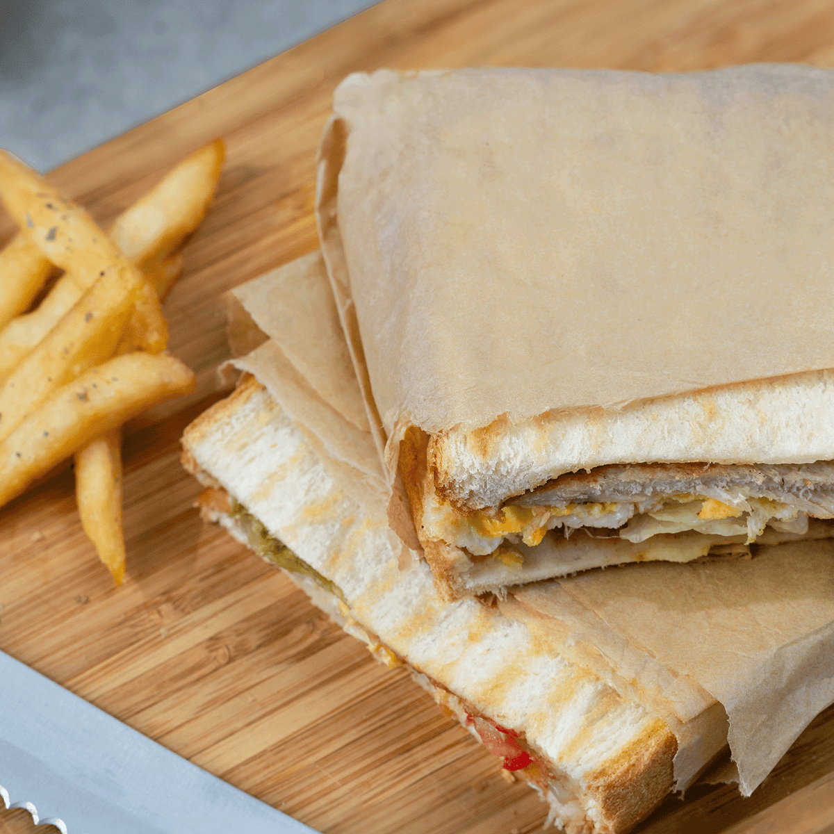 [4,000 sheets] 14" x 14" Grease Resistant Deli Wrap / Paper Liner Sheets, Kraft