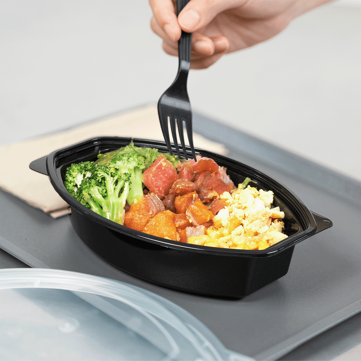 [150 sets] 24 oz PP Microwaveable Oval Food Container with Clear Lid, Black