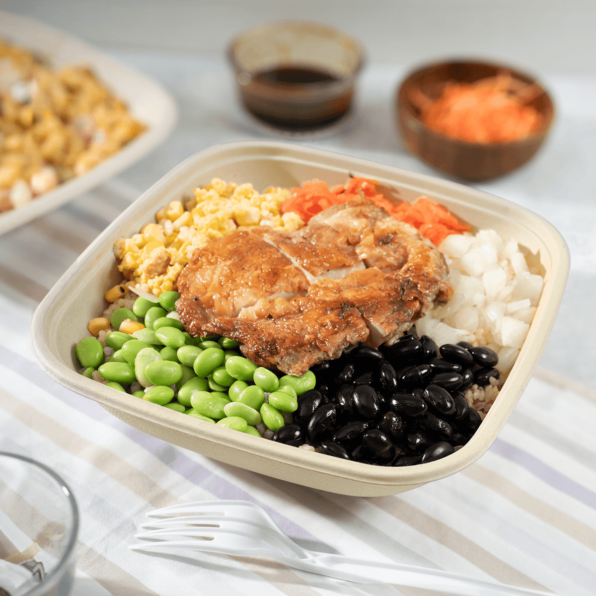 Karat Earth 48oz Molded Fiber Square Bowl, PFAS Free Containers, Natural - 300 pcs