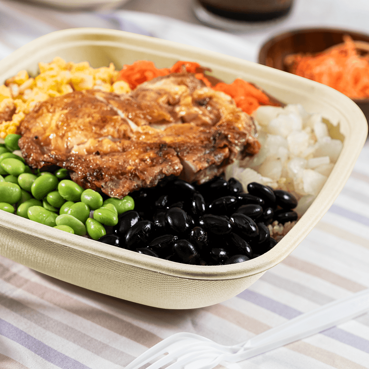 Karat Earth 48oz Molded Fiber Square Bowl, PFAS Free Containers, Natural - 300 pcs