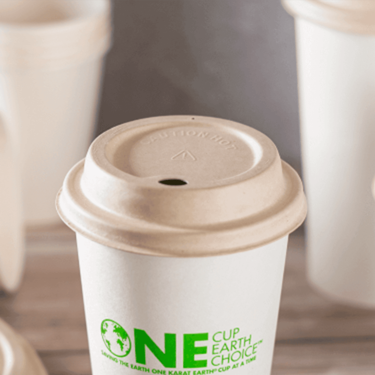 Karat Earth 90mm PFAS Free Bagasse Sipper Dome Lids for 10-24oz Hot Cups, Natural - 500 pcs