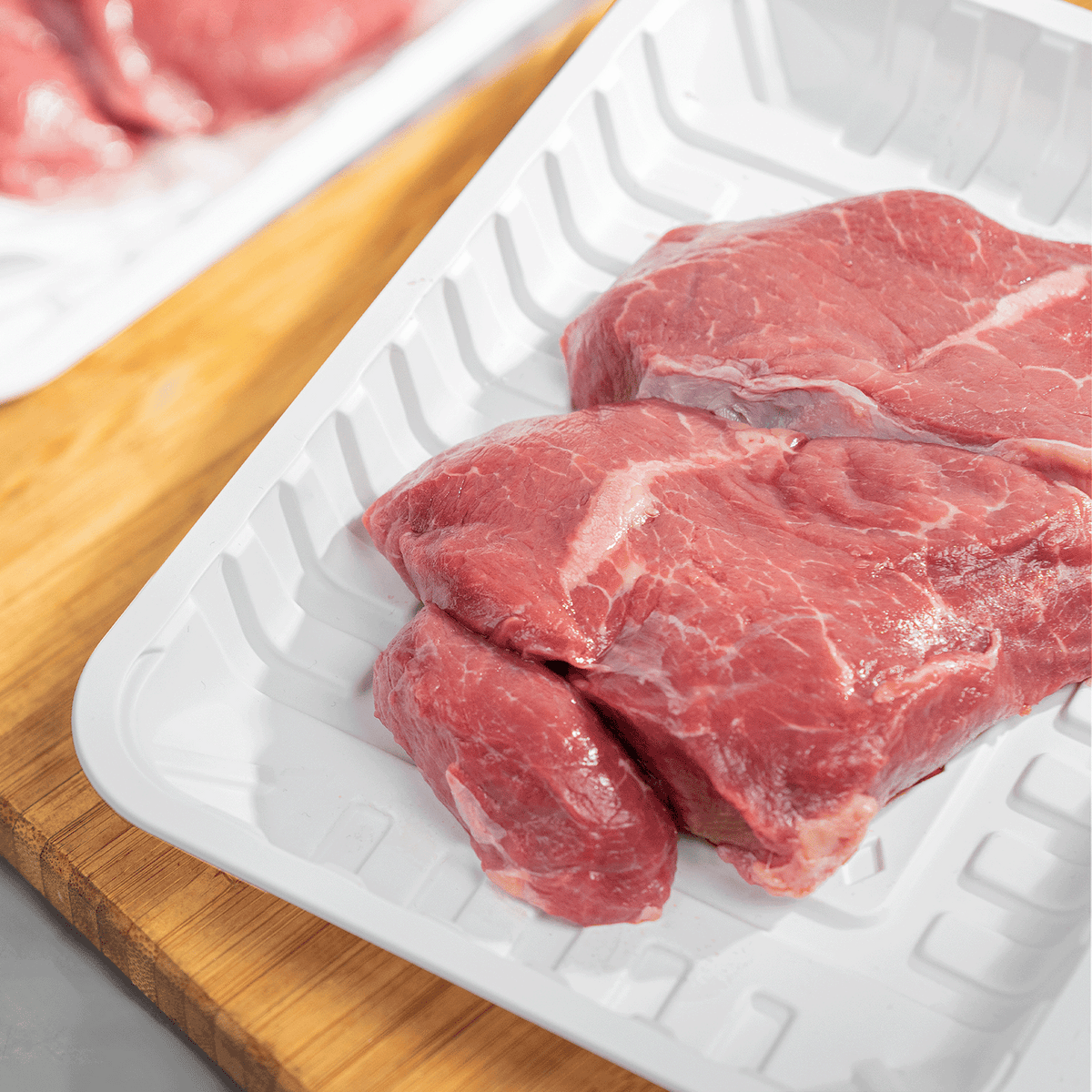 Karat Earth 8.5”x6” Mineral Filled PP Meat Tray, Rectangular, White - 500 pcs