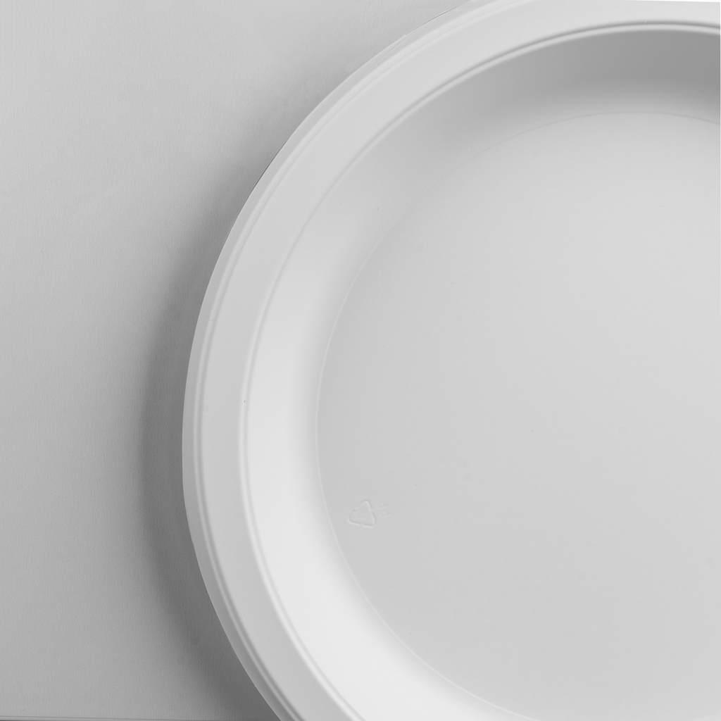 Karat Earth 9" Mineral Filled PP Round Plates, White - 500 pcs