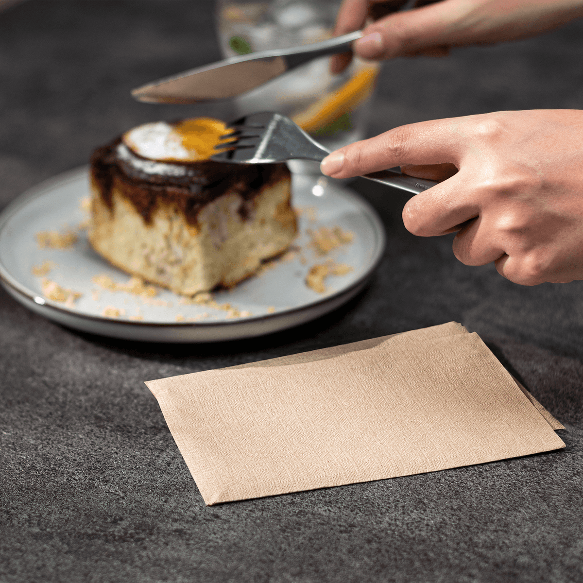 [6,000 ct] 8" x6.5" Interfold Dispense Napkins, Kraft