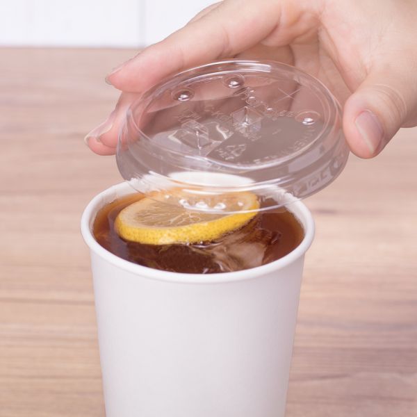 [1,000 ct] Strawless Sipper Lids | PET | 90 mm | Clear | With Flip Cap