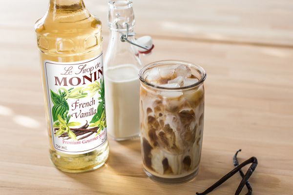 Monin Vanilla Syrup - Bottle (750mL)